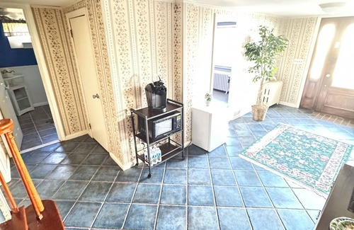 Watchung House | Charming 2-bedrooms in Watchung with Lake Access, Self-Checkin and Parking