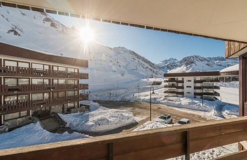 Le Lavachet Apartment | Charming 2-room apartment, balcony, fireplace, Tignes