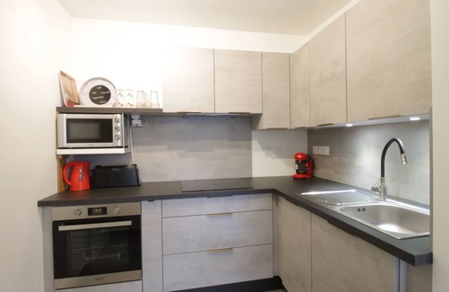 Le Bourget-du-Lac Apartment | Charming 2 room apartment 300m walk from Lac du Bourget!