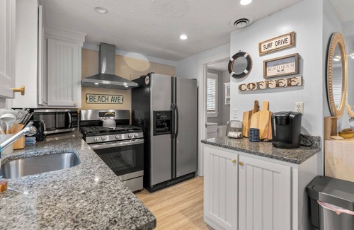 Falmouth Cottage | Charming 2BR Coastal Cottage – Walk to Surf Drive Beach & Downtown!