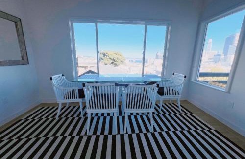 Russian Hill House | Charming 2BR Cottage with Bay and City Views-Gated Luxury Private Place