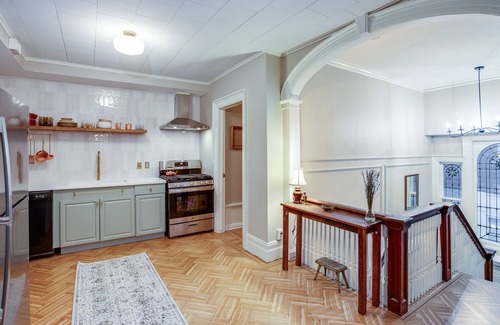 East Avenue Apartment | Charming 2BR, near Park Ave with private balcony!