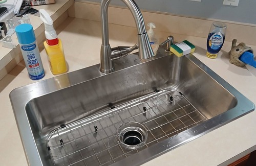 Homosassa Springs House | Charming 3/2 fully furnished house in Homosassa. Close to river with many extras