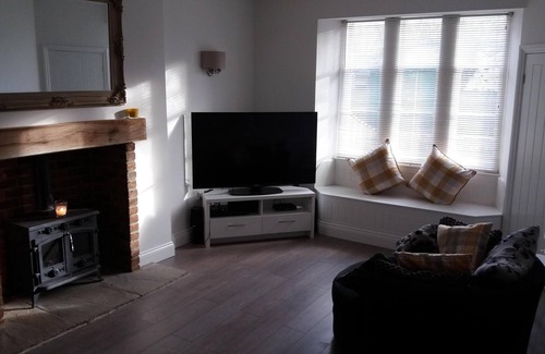 Norham House | Charming 3 bed pet friendly cottage , Norham ,berwick upon tweet Northumberland