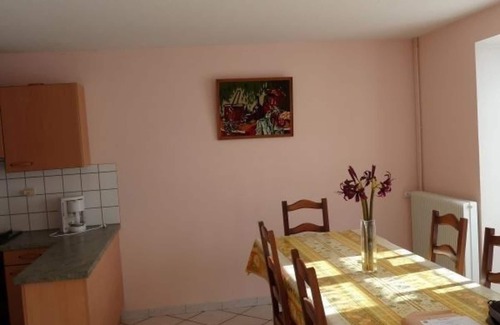 La Chambonie Cottage | Charming 3-Bedroom Cottage with Garden, Pet-Friendly, Near Hiking Trails and Nordic Area