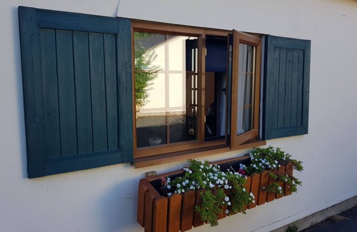 Westmarsh Cottage | Charming 3 bedroom holiday cottage at Hawthorn Farm, Kent