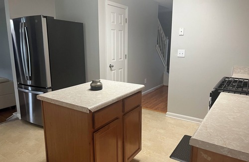 McDonough House | Charming 3-bedroom house in delightful McDonough with WiFi, AC