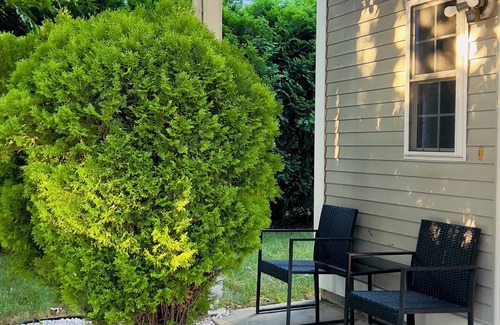 Franklin Plantation House | Charming 3 bedroom home Centrally located in Worcester