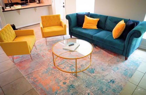 Gonzales House | Charming 3-bedroom house with AC and WiFi in nice Gonzales