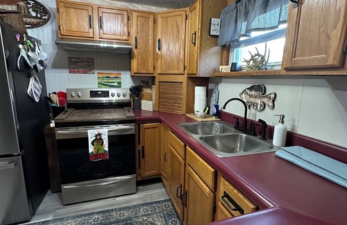 Everett House | Charming 3-bedroom house in small town of Everett PA