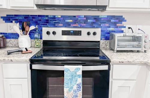 Pine Forest House | Charming 3-bedroom townhome w/Pool in Pensacola