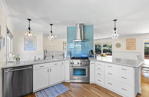 Wooded Area House | Charming 3 BR Home in Safe, Family-Friendly Point Loma