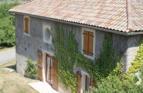 Brixey-aux-Chanoines Cottage | Charming 3-Bed Gîte with Fireplace, Garage, and Sunlit Terrace in Brixey-aux-Chanoines
