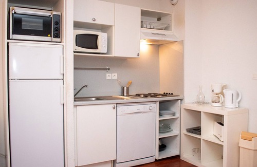 Vignec Apartment | Charming 3-Room Apartment for 8 with Pool Access in Vignec, Near Saint-Lary-Soulan