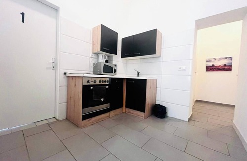 Leopoldstadt Apartment | Charming 3BR Apt Close to Augarten Park