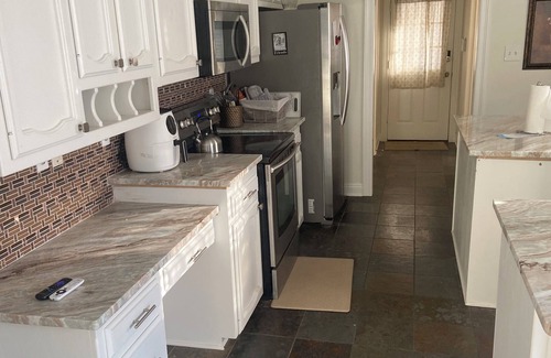 Denham Springs House | Charming 4-bedroom house with WiFi and AC in Denham Springs