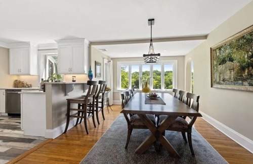 Pompton Lakes House | Charming 4-bedroom country house 40 minutes from NYC