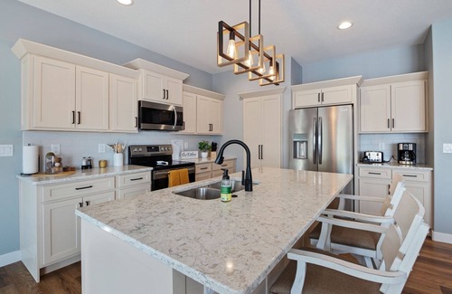 Alburnett House | Charming 4-bedroom house in Alburnett with AC, WiFi