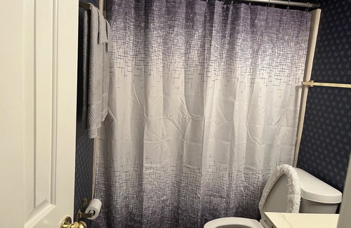 Antioch House | Charming 4-bedroom house in cool Nashville with WiFi, AC