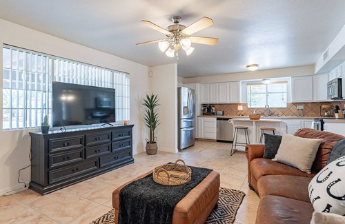 Tucson House | Charming 4-bedroom house, family and pet friendly, in desirable east Tucson!