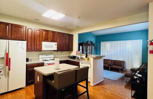 Odenton House | Charming 4-bedroom townhome with WiFi and AC in lovely Odenton.
