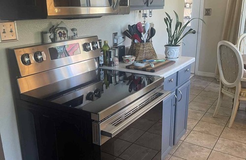 Great Falls House | Charming 4-bedroom house with WiFi, AC in beautiful Great Falls