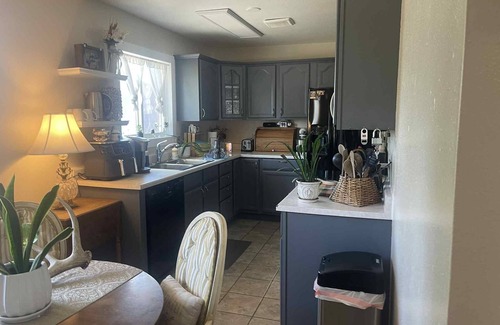 Great Falls House | Charming 4-bedroom house with WiFi, AC in beautiful Great Falls