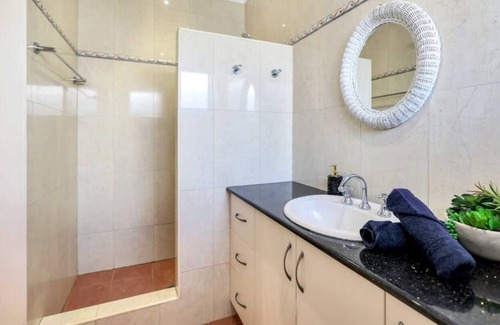 Bayview House | Charming 4BR home away from home for 8 guests. Guaranteed relaxing stay!