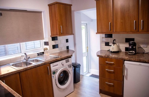 Worcester House | Charming 5-Bed Victorian House