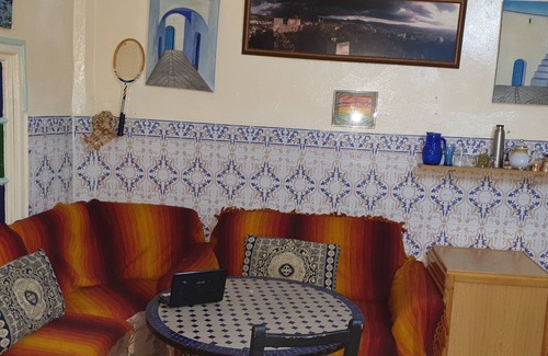 Medina of Chefchaouen Bed & Breakfast | Charming 8-bedroom bed & breakfast in gorgeous Chefchaoun with WiFi