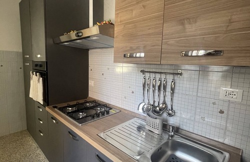Lecco Apartment | Charming accommodation in a detached house . 5 minutes from the center