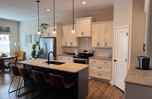 Abilene House | Charming and brand new 3 bedroom home in quiet neighborhood near ACU and HSU