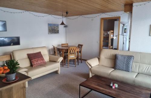 Murren Apartment | Charming and cosy apartment (sleeps 4-6 people) in a beautiful mountain village