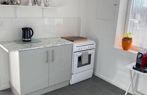 Edon Cottage | Charming and Fully Refurbished 2 Bedroom Gite on the Charente/Dordogne Border
