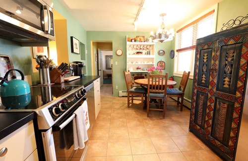 Santa Fe House | Charming and Private Casita off Old Santa Fe Trail.