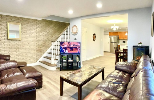 Chester House | Charming and relaxing 3-bedroom house in a quit neighborhood.
