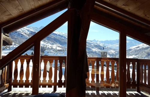 Saint-Marcel Cottage | Charming apartment in a chalet in the heart of the 3 Valleys