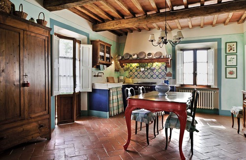 Gambassi Terme Apartment | CHARMING APARTMENT IN THE MIDDLE OF TUSCANY WITH SWIMMING-POOL. WINE TASTINGS