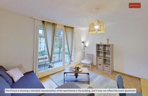 Seebach Apartment | Charming Apartment 15 Mins from City Life