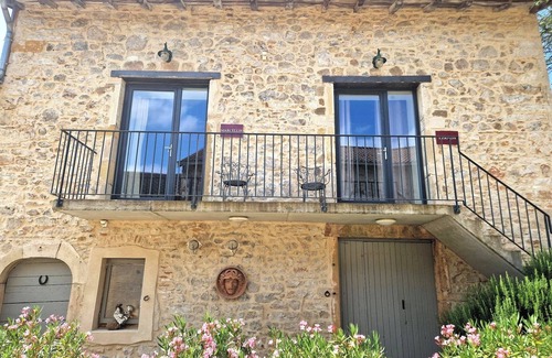 Cluny Apartment | Charming apartment 2 km from the center of Cluny