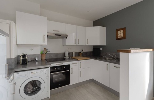 Honfleur Apartment | CHARMING APARTMENT CENTER HONFLEUR. VERY BRIGHT. IDEAL LOCATION.