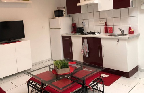 Troyes Apartment | CHARMING APARTMENT CLOSE TO ALL SHOPS