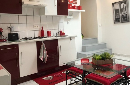 Troyes Apartment | CHARMING APARTMENT CLOSE TO ALL SHOPS