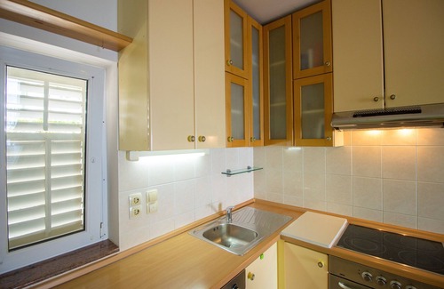 Borak Apartment | Charming apartment for 6-8 people, with sea views