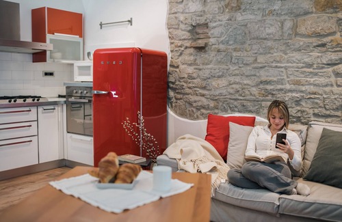 Barriera Vecchia-San Giacomo Apartment | Charming apartment in Trieste