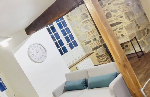 Tulle Apartment | Charming apartment in the historic district, at the foot of the Cathedral