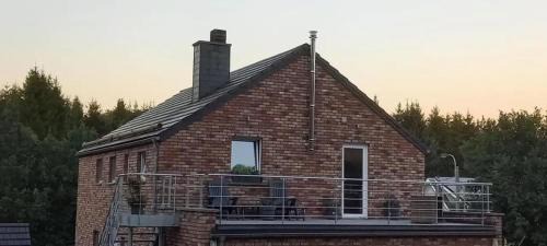Walk Apartment | Charming apartment in Waimes – 80 m² with shared pool