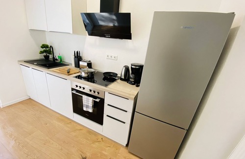 Geseke Apartment | Charming Apartment l 4 Beds l 2 Bedrooms l Wi-fi