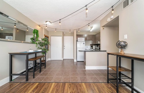 Downtown Edmonton Apartment | Charming Apartment Near Rogers Place with Parking, WiFi, AC in Downtown Edmonton