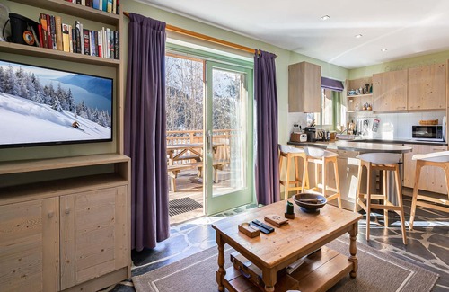 Meribel Apartment | Charming Apartment with Terrace in Quiet Area, Near Slopes
